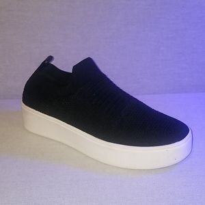 STEVE MADDEN BEALE SNEAKERS SZ 6.5